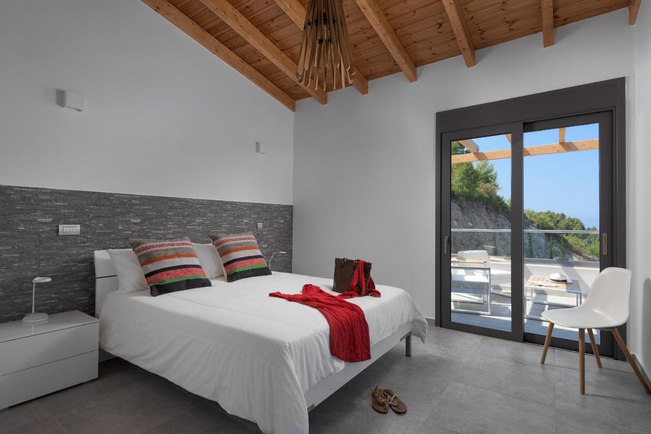 Kathisma Bay Villas - Luxury Villas - Villa Helios Kalamítsi Exteriér fotografie